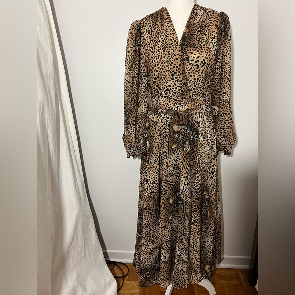 Vinatage Edith Strauss Leopard Print Maxi Dress with detachable belt
